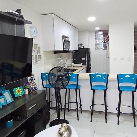 Apto Para 6, Cerca A La Ciudad Amurallada Cartagena Eksteriør bilde
